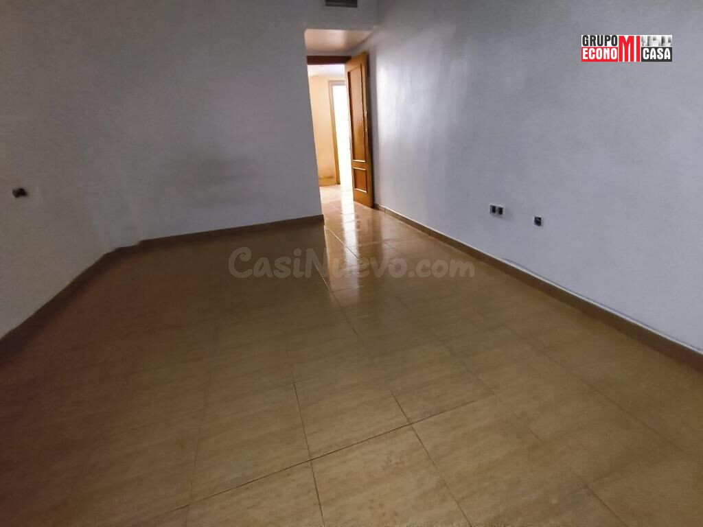 CASA ADOSADA EN TORREGUERA. MURCIA - foto 4