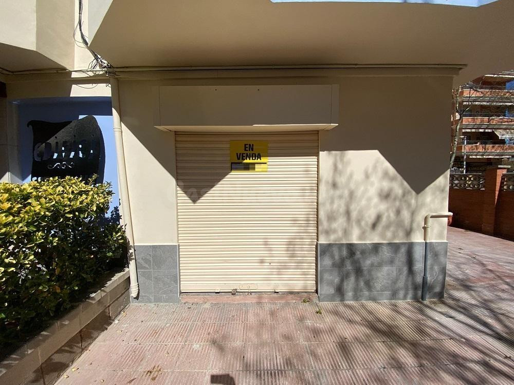 Local comercial 98m² en venta - Platja de l astillero