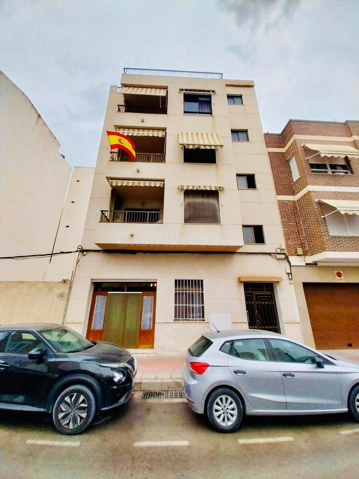 Edificio completo en venta en Guardamar del Segura