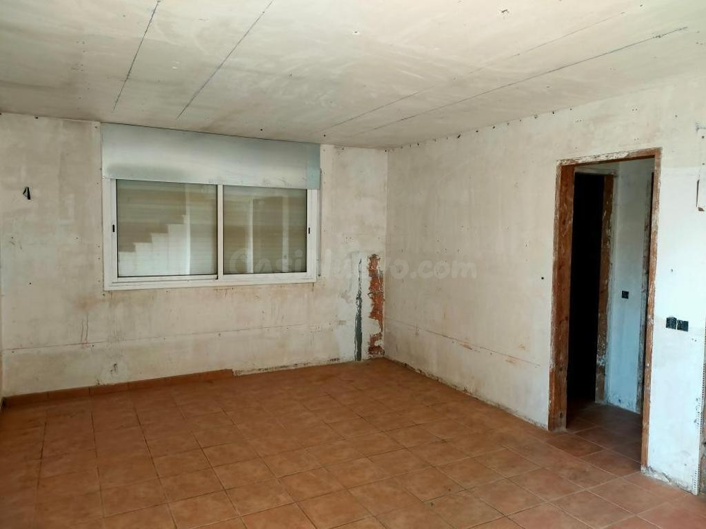 PISO EN SUBASTA