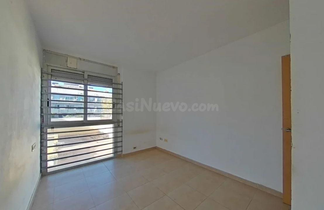 PISO DE 1 HABITACIÓN EN LA CREU ALTA - foto 4