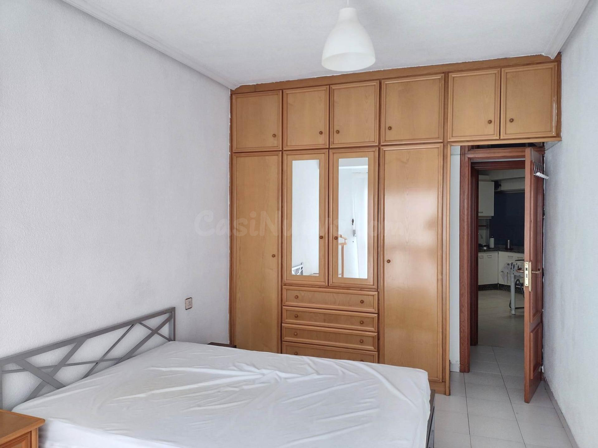 ¡Se vende piso amplio de 4 dormitorios con ascensor! - foto 4