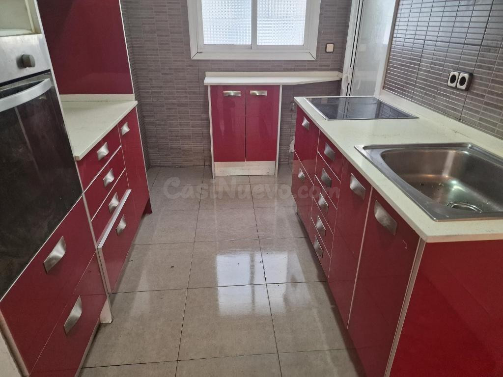 VIVIENDA EN BADIA DEL VALLES