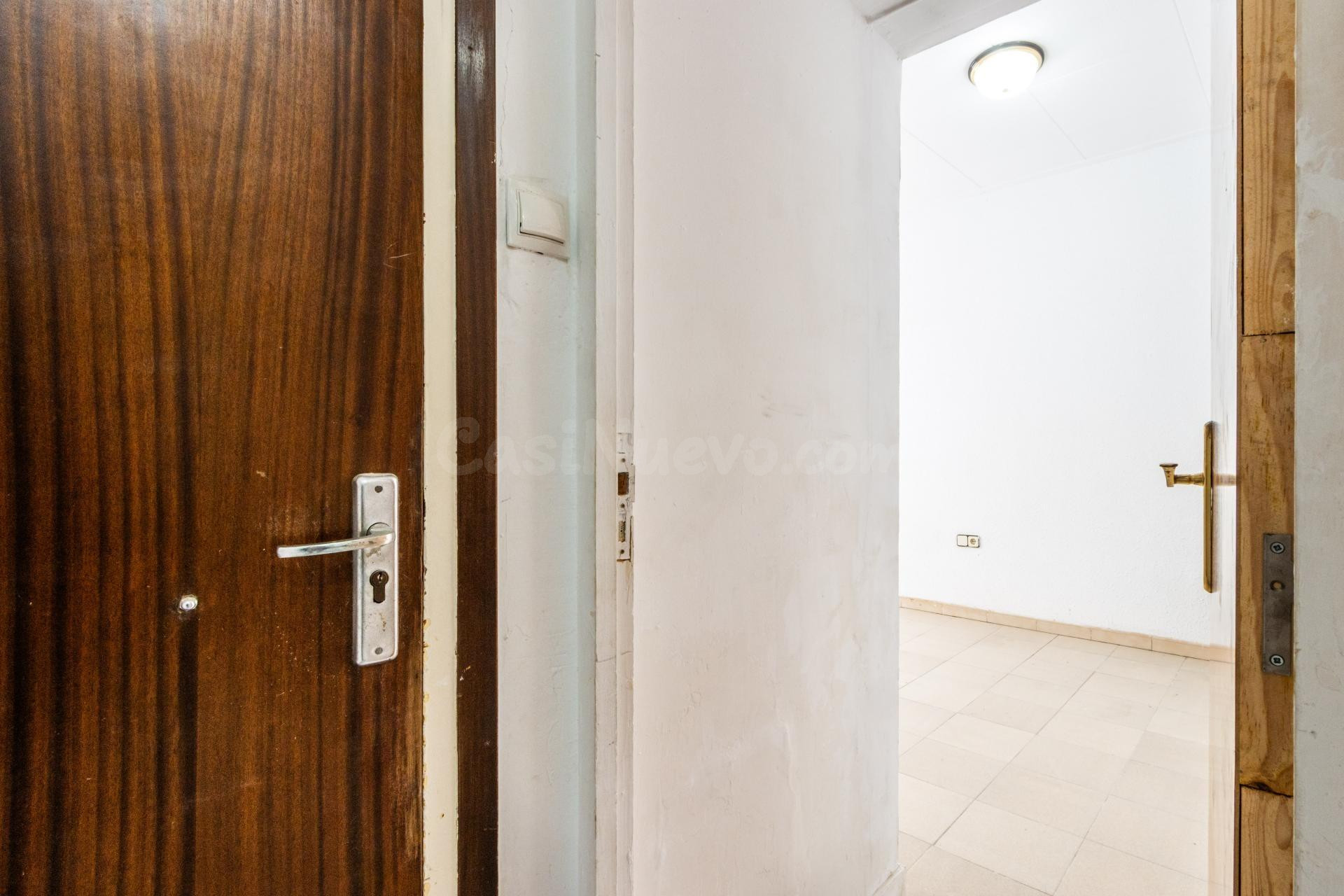 CASA EN VENTA EN CALLE BRUC - foto 2
