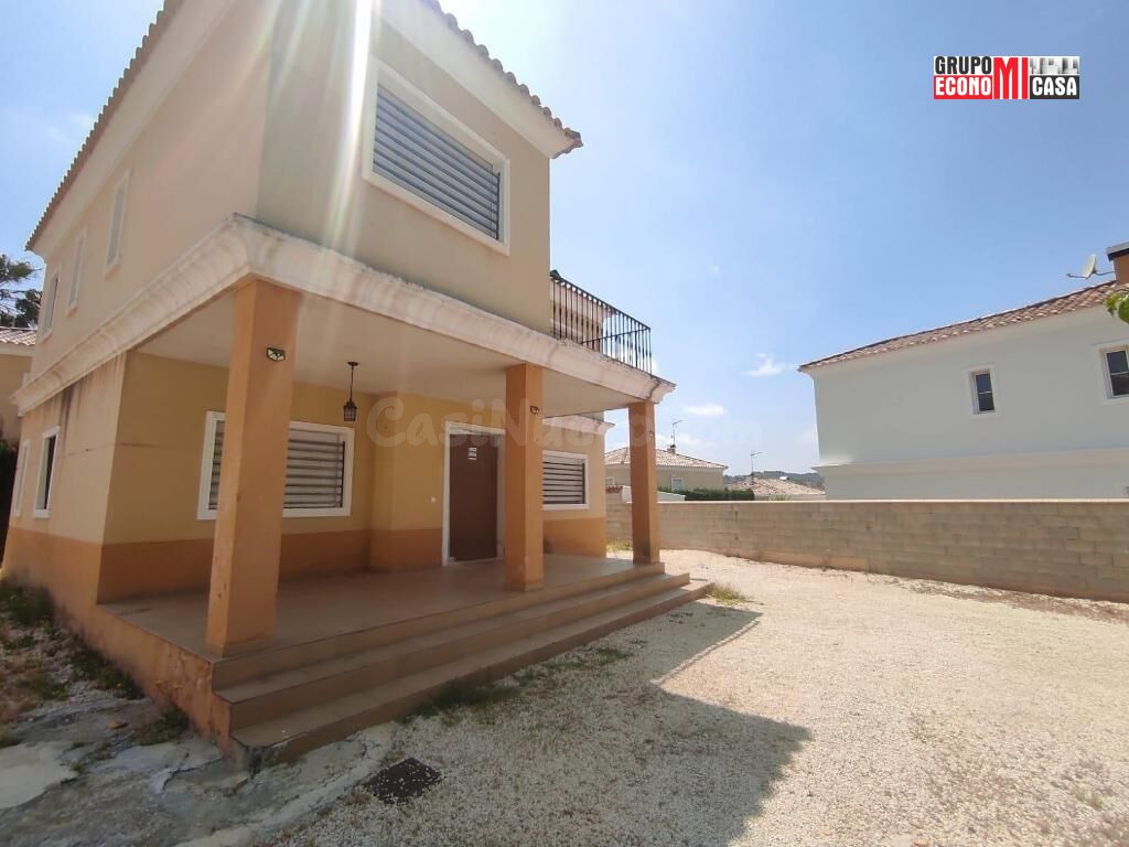 CHALET EN ASPE. ALICANTE - foto 2
