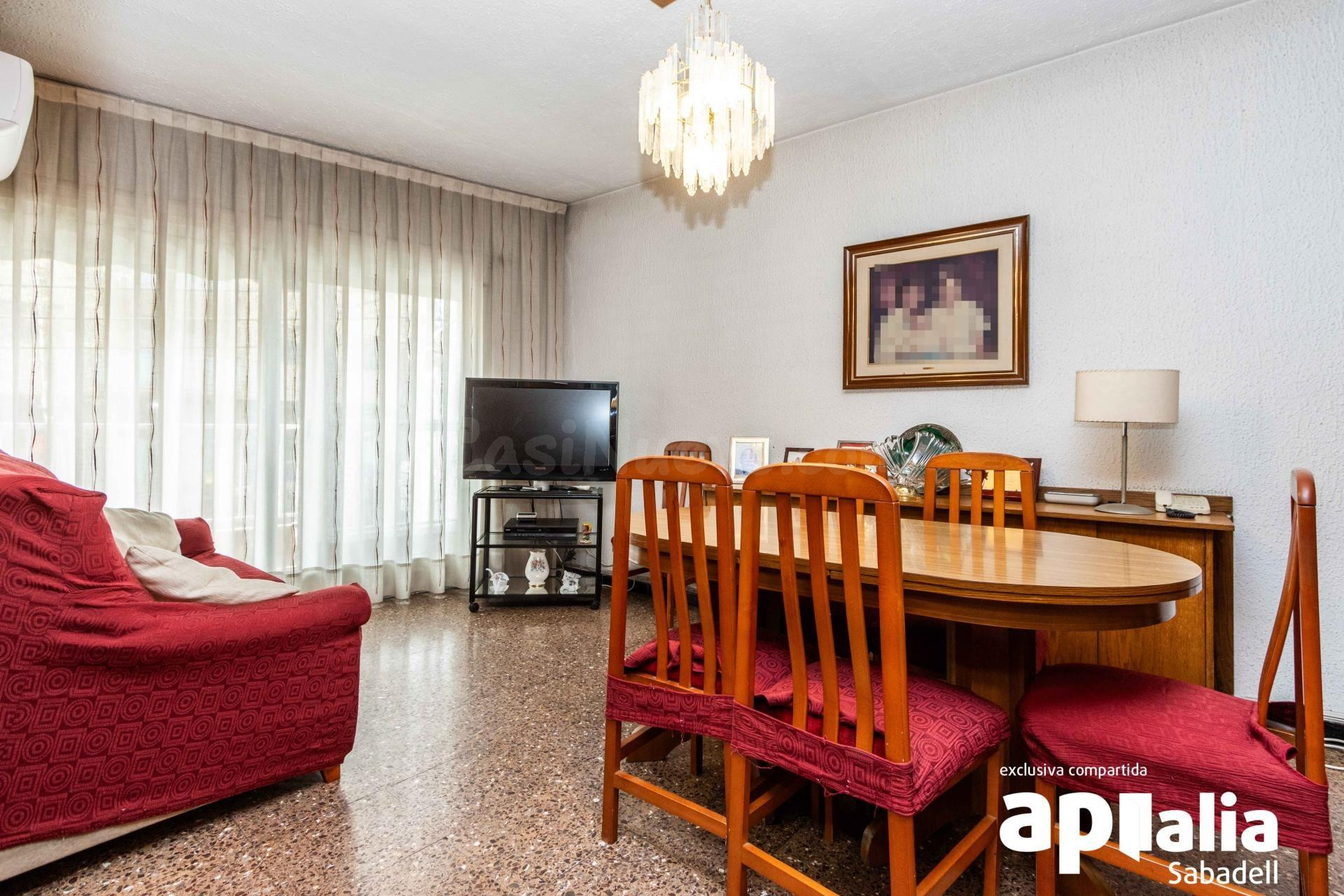 4 habitaciones CON BALCÓN Y ASCENSOR - foto 4