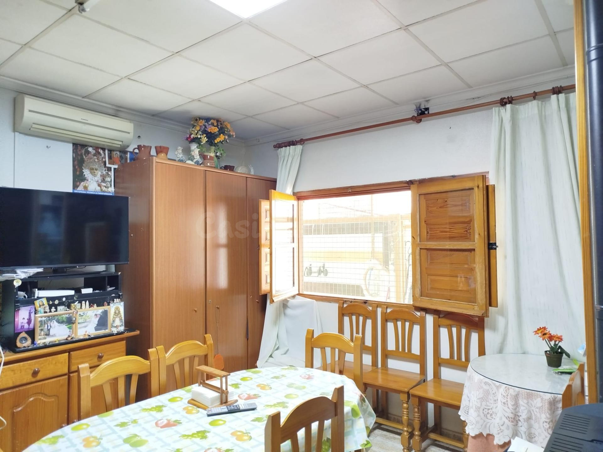 ¡Se vende en Puente Tocinos amplia casa con patio! - foto 3