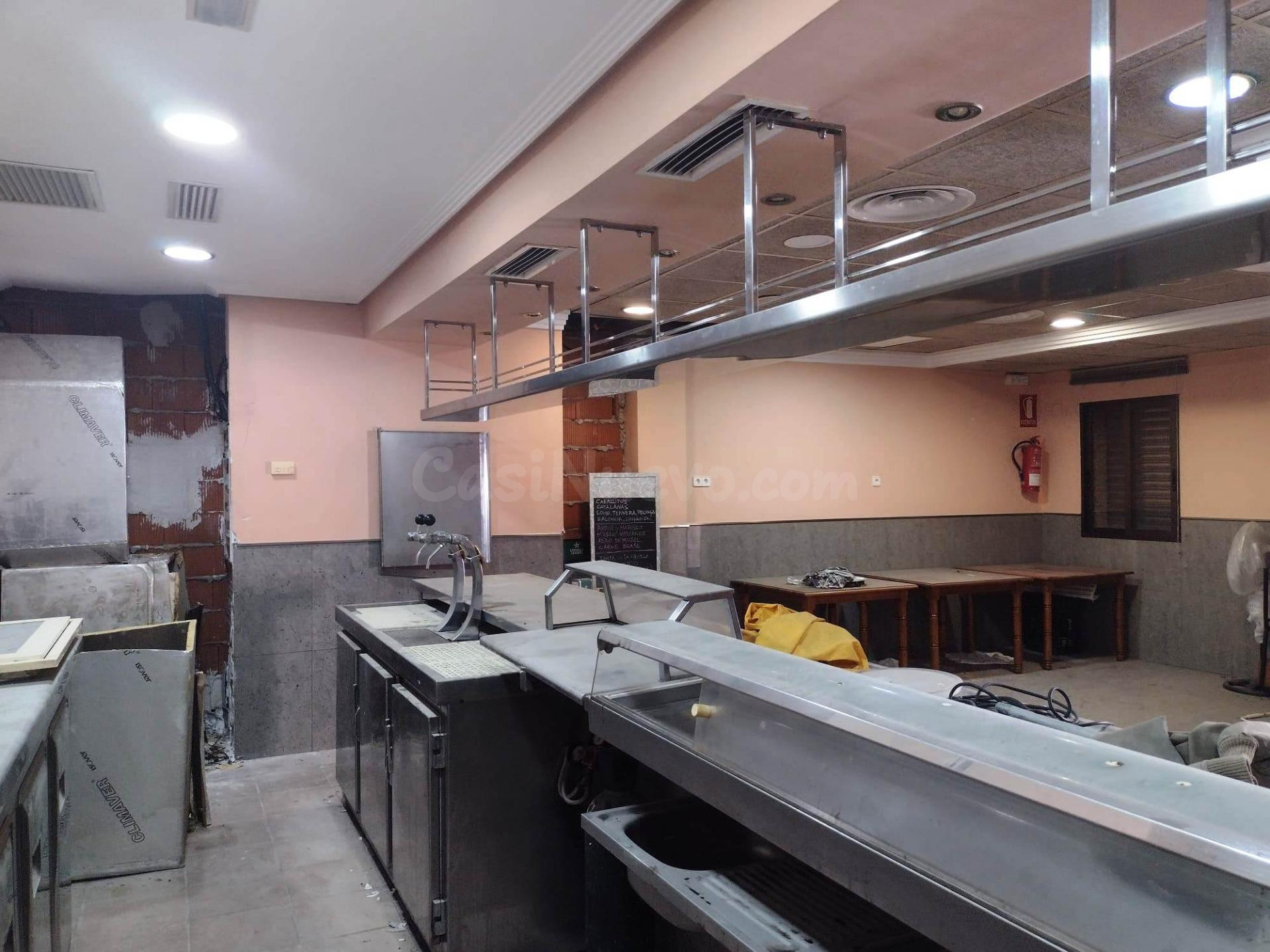 ¡Se vende en Vistabella Local Comercial para reformar!
