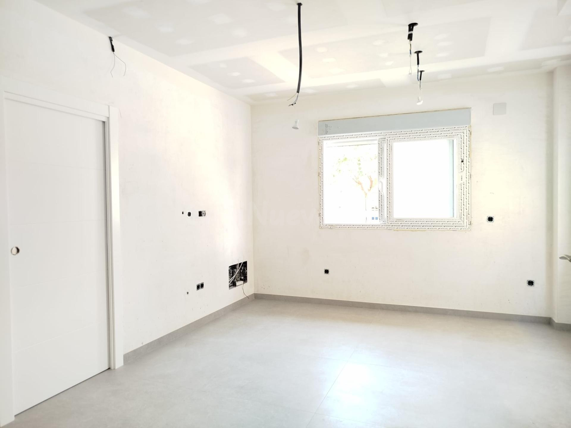 ¡Se alquila en Puente Tocinos apartamento a estrenar! - foto 2