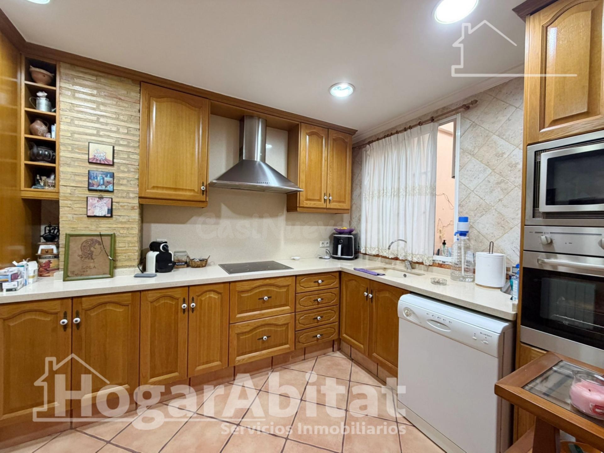 ESPACIOSA, VERSÁTIL Y MUY LUMINOSA CON TERRAZA Y GARAJE - foto 5