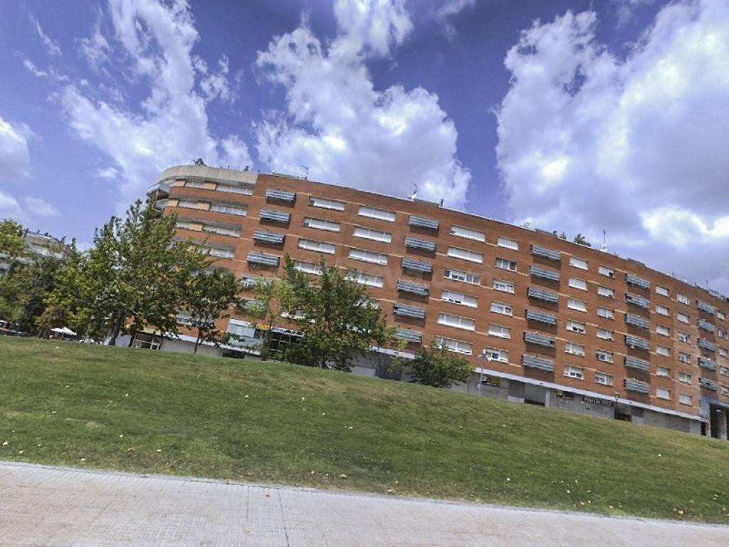 LOCAL COMERCIAL EN CRT.MATADEPERA TERRASSA