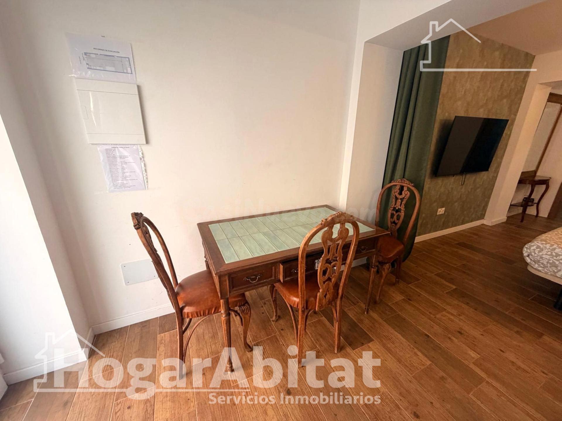 GRAN OPORTUNIDAD, DOS BAJOS REFORMADOS CON ALTA RENTABILIDAD - foto 5