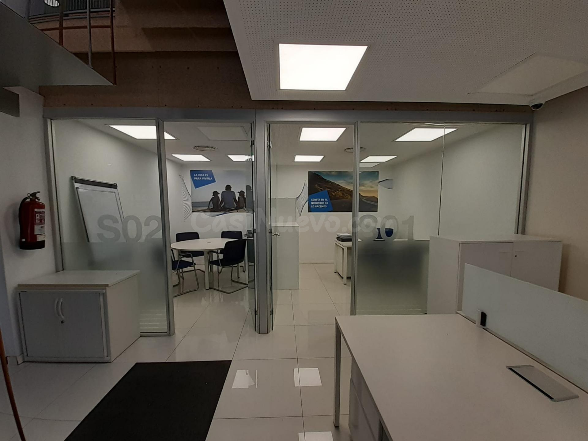 Amplio Local Comercial en el Centro de Sabadell - foto 2