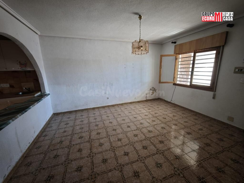 CASA ADOSADA EN ROJALES. ALICANTE ( INMUEBLE SIN POSESIÓN) - foto 4
