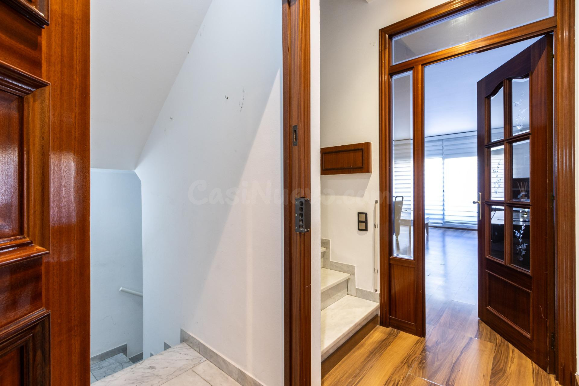 Casa al centre de Sabadell amb garatge per a 2 cotxes i terr