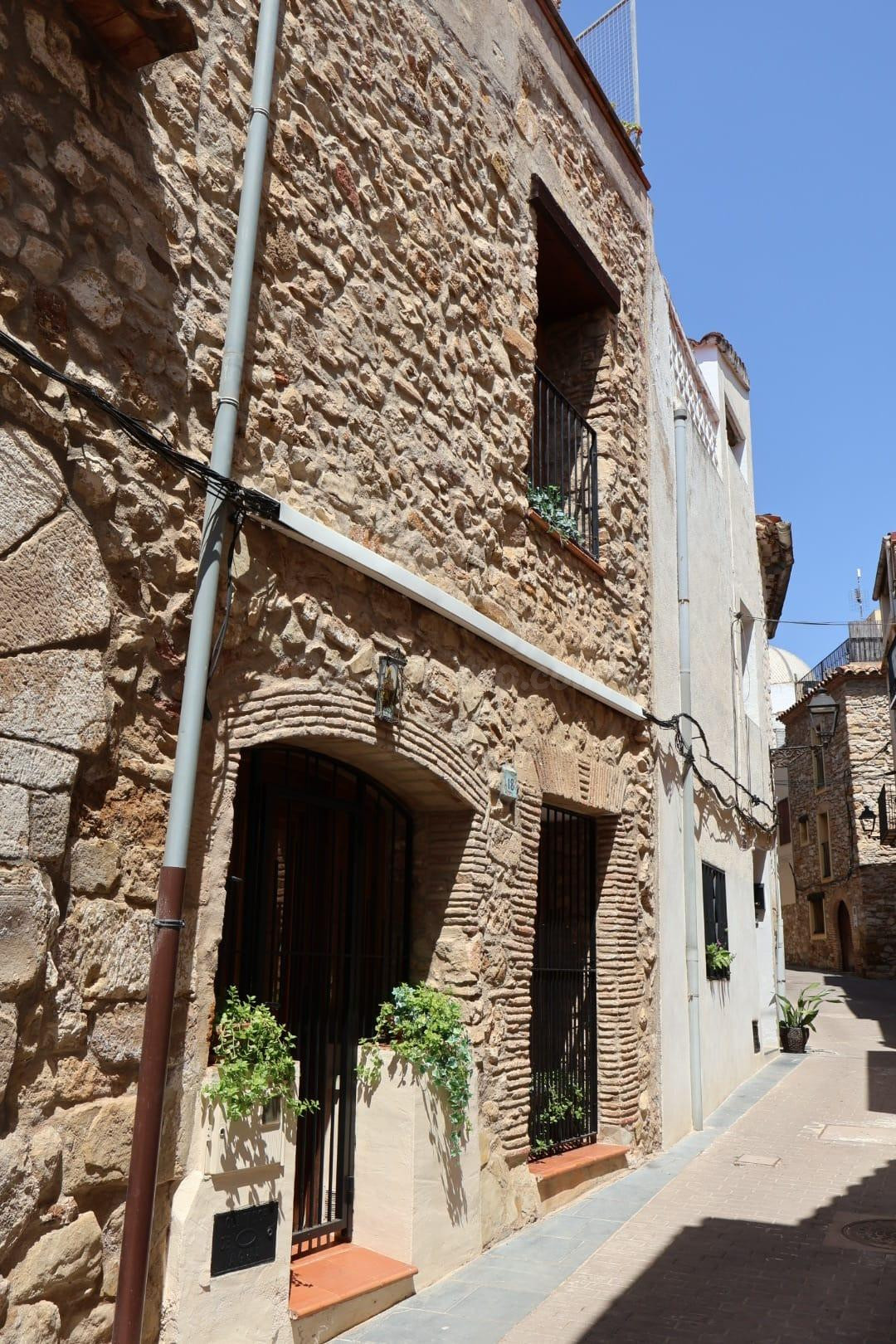 CASA CLASICA Y SEÑORIAL EN CABANES CASCO ANTIGUO - foto 3