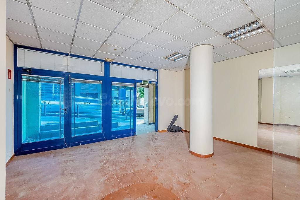 LOCAL COMERCIAL EN SANTIAGO DE COMPOSTELA