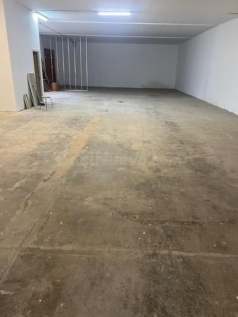 NAVE O LOCAL DE ALQUILER EN POLIGONO LA BOBILA - foto 4