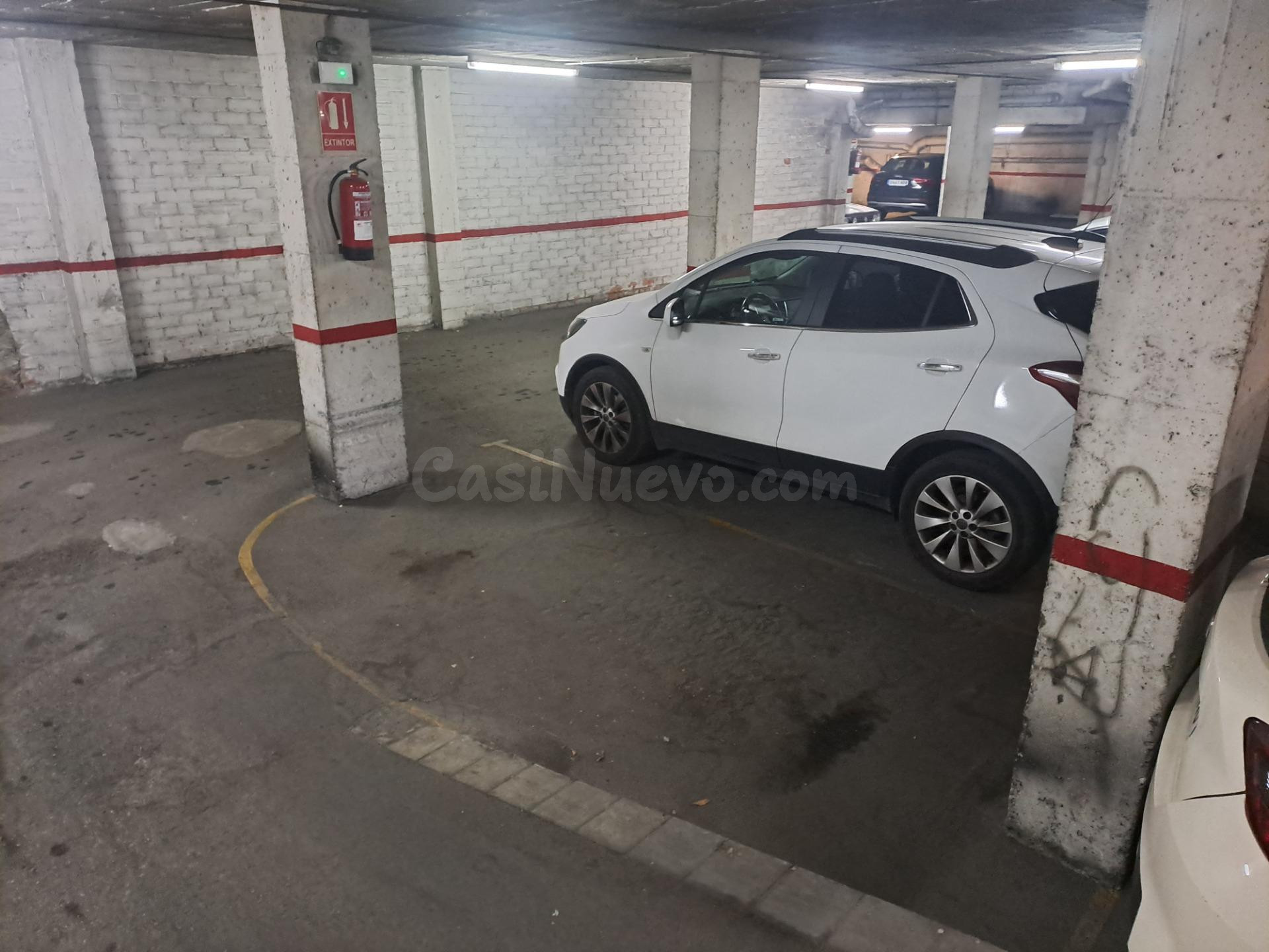 PLAZA DE PARKING MOTOS! - foto 3