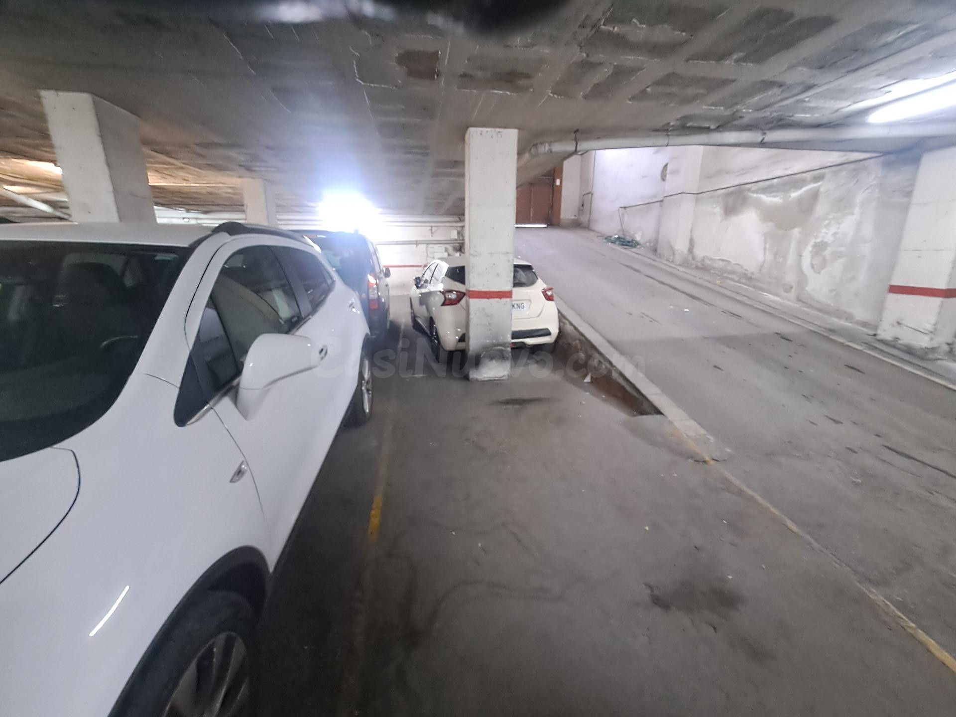 PLAZA DE PARKING MOTOS! - foto 4