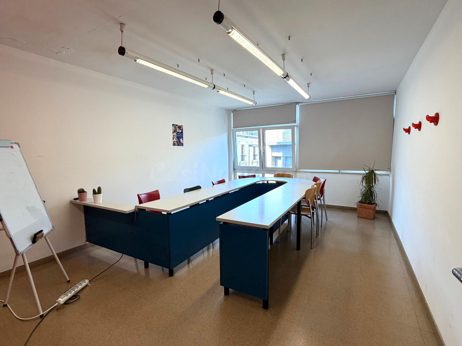 LOCAL COMERCIAL / OFICINAS AL CENTRO DE IGUALADA! - foto 3