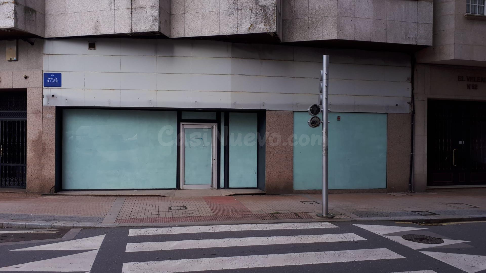LOCAL COMERCIAL EN PONTEVEDRA