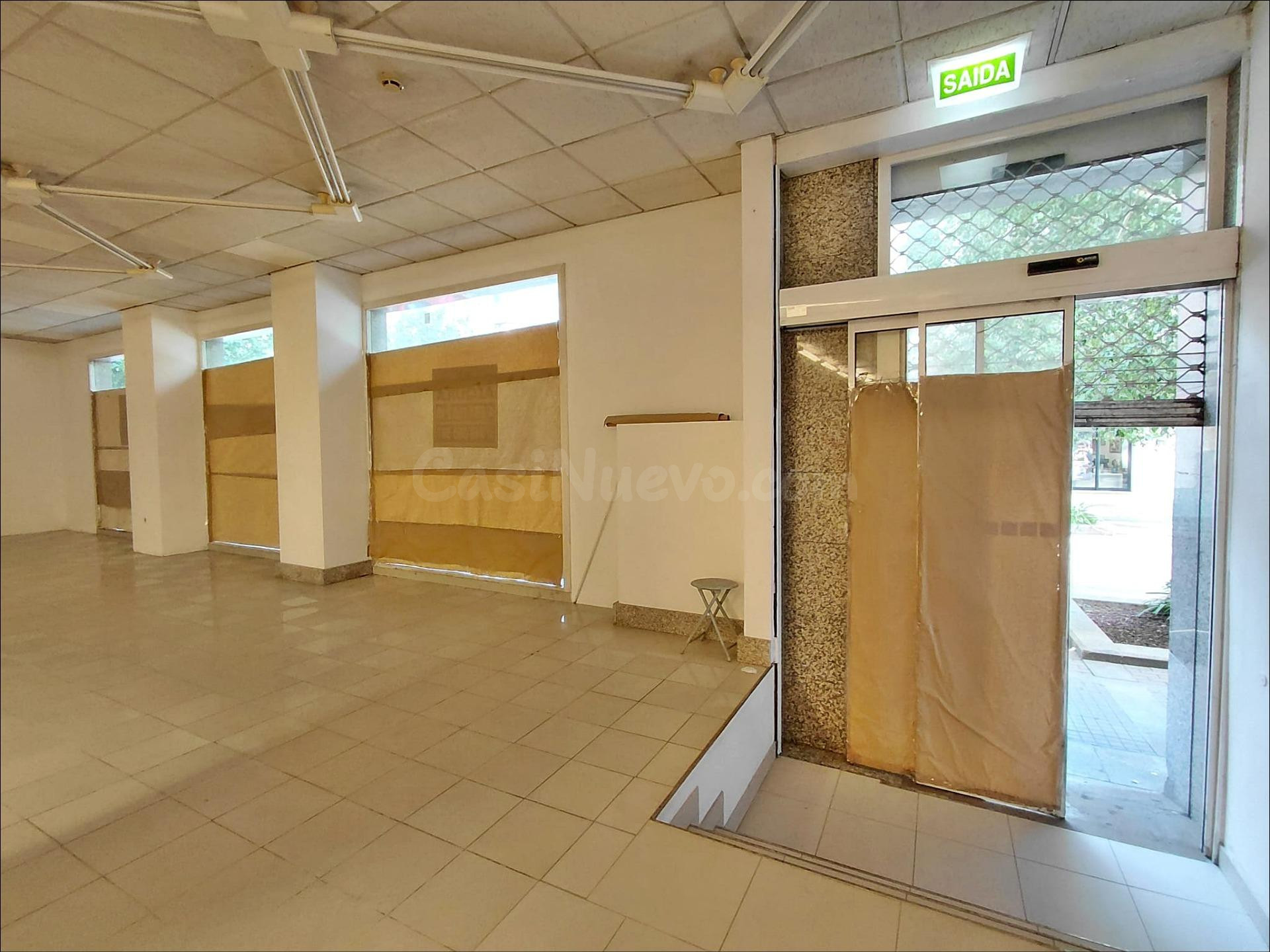 ALQUILER DE LOCAL COMERCIAL EN EL CENTRO DE PONTEVEDRA - foto 5