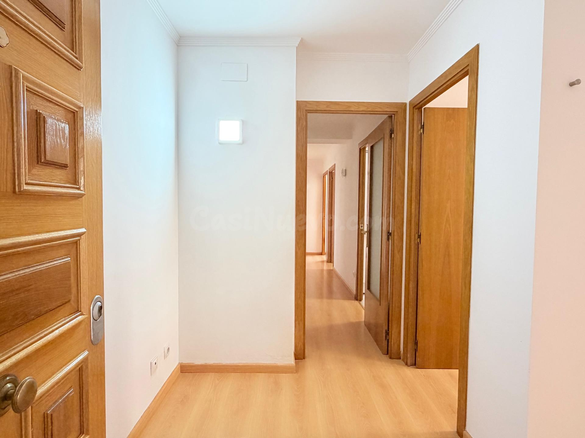 FANTÁTICO PISO EN EL BARRIO DE SET CAMINS