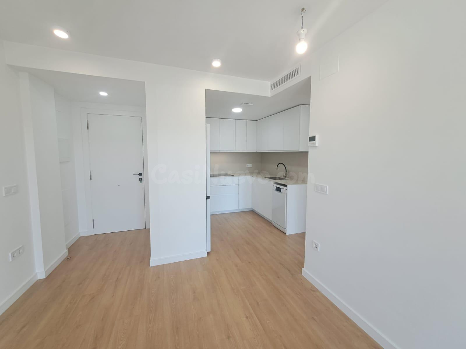 PISO OBRA NUEVA EN ALQUILER CON PKG Y TRASTERO!!! - foto 4