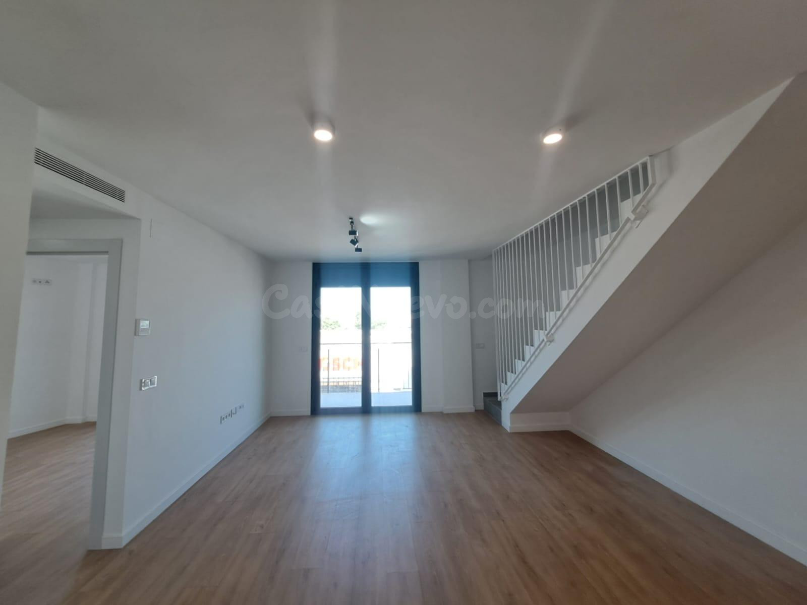 DÚPLEX DE OBRA NUEVA CON PKG Y TRASTERO - foto 2
