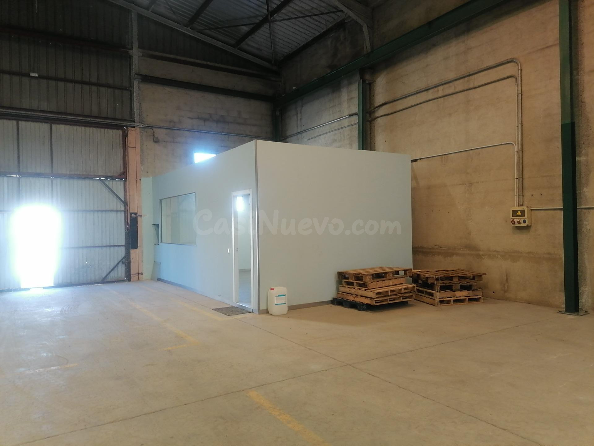 ALQUILER DE NAVE EN SILLA AVENIDA ESPIOCA - foto 5