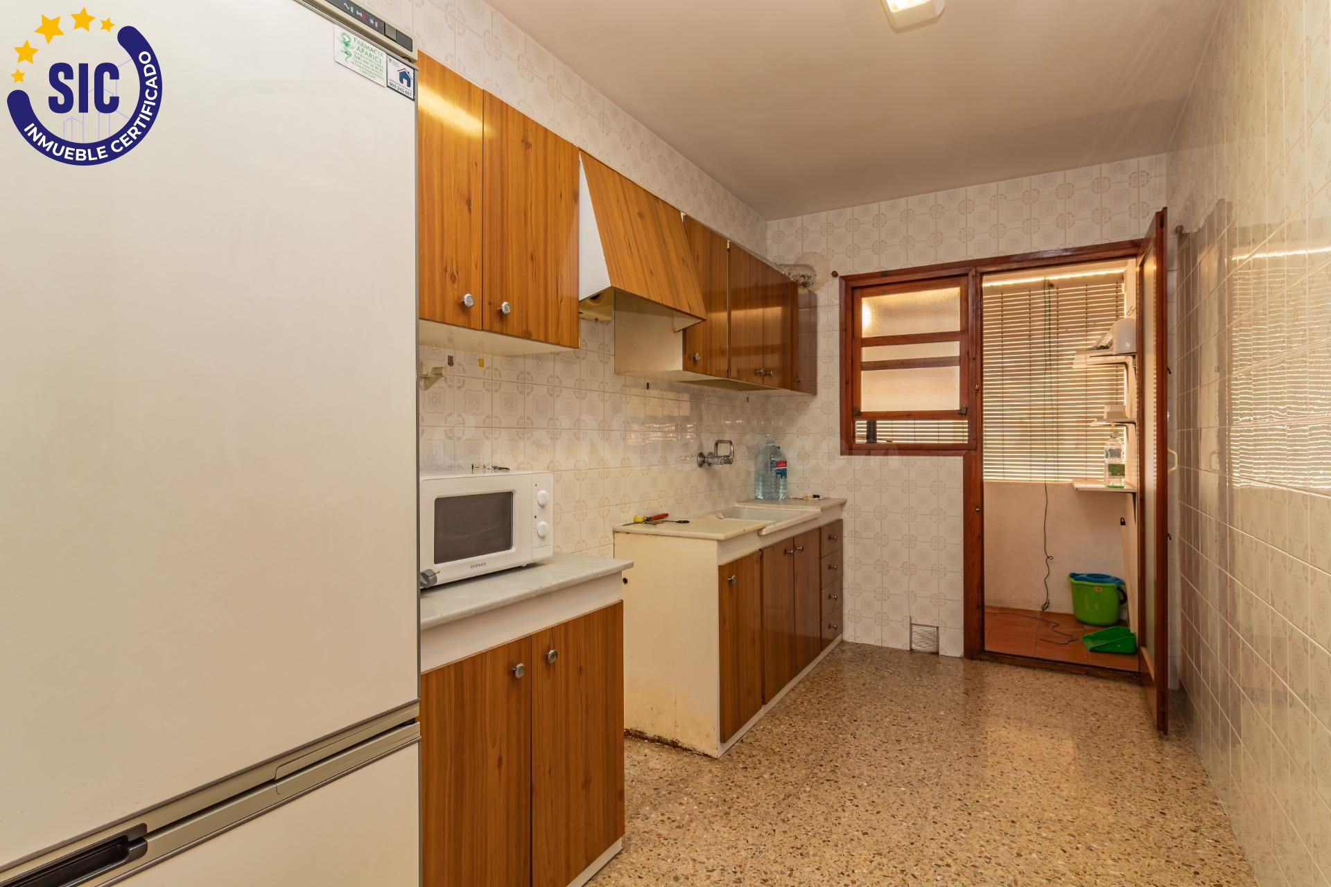 PISO CON CUATRO DORMITORIOS JUNTO AL PARQUE DEL LAGO EN CAST - foto 2