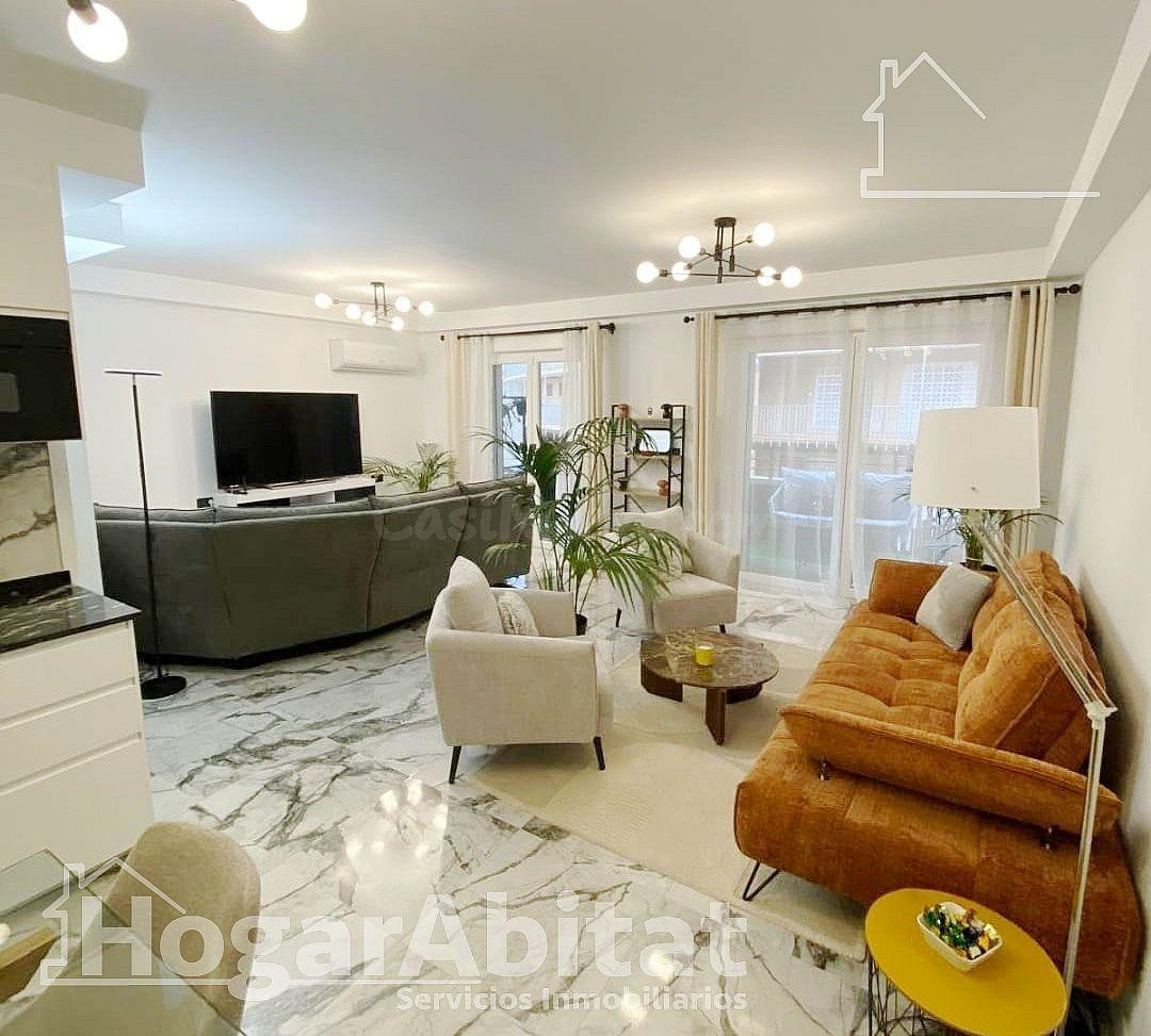 ¡VISTAS AL MAR! REFORMADO EN RESIDENCIAL CON PISCINA Y BALCÓ - foto 3