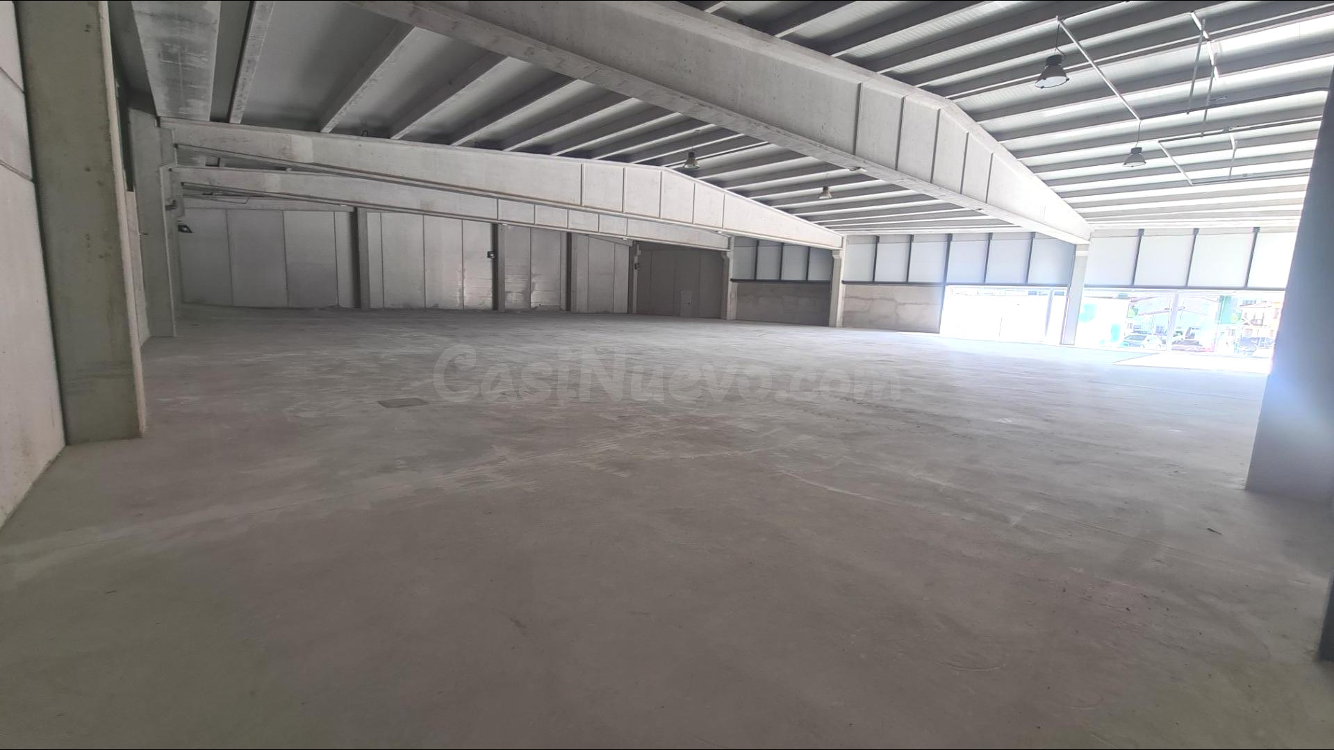 SANT CELONI ( 1ª LINEA C-35) NUEVA NAVE COMERCIAL ESQUINERA  - foto 2