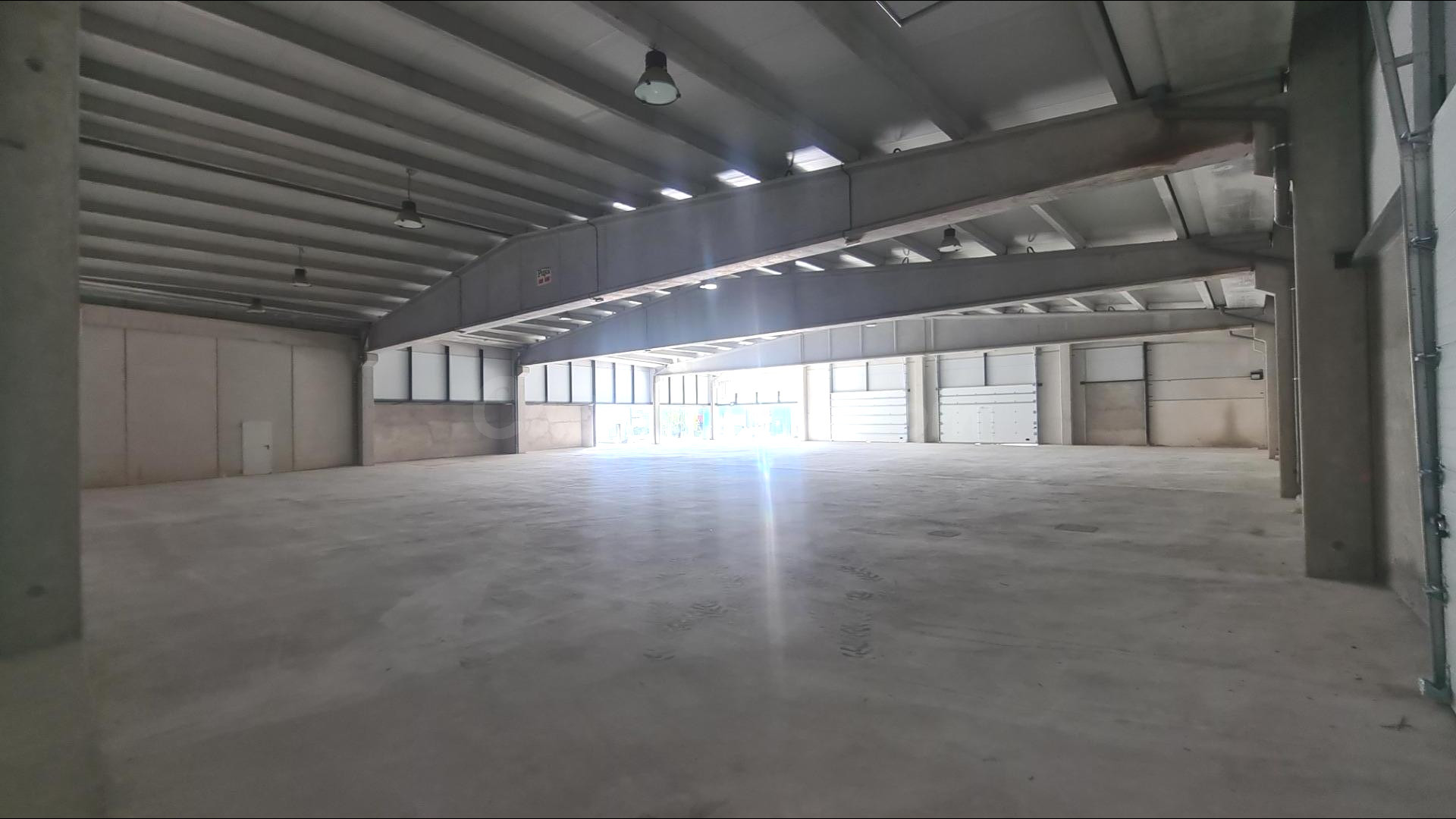 SANT CELONI ( 1ª LINEA C-35) NUEVA NAVE COMERCIAL ESQUINERA  - foto 3