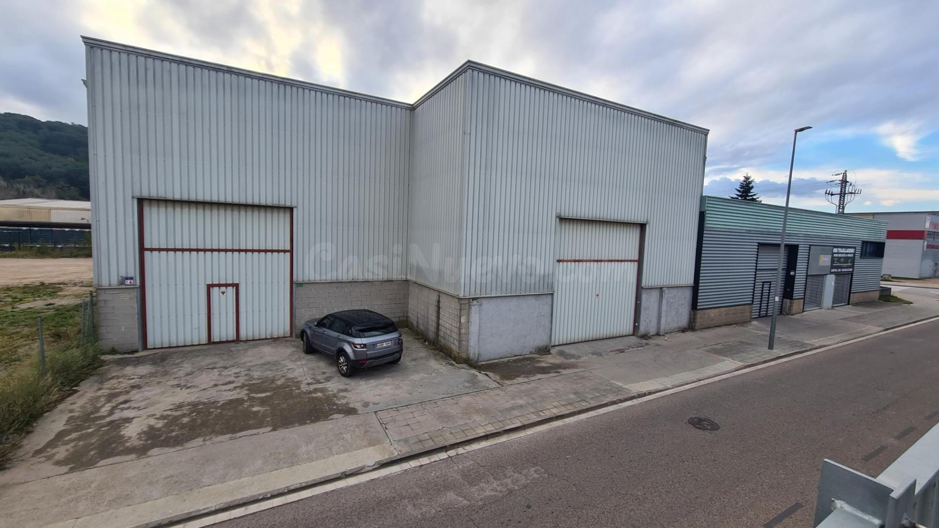 SANT CELONI ( MOLI DE LES PLANES) NAVE INDUSTRIAL EN VENTA