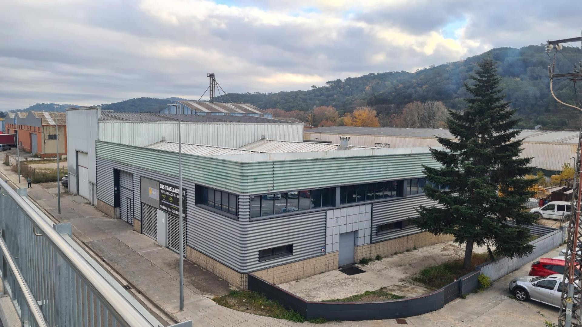 SANT CELONI ( MOLI DE LES PLANES) NAVE INDUSTRIAL EN VENTA - foto 2