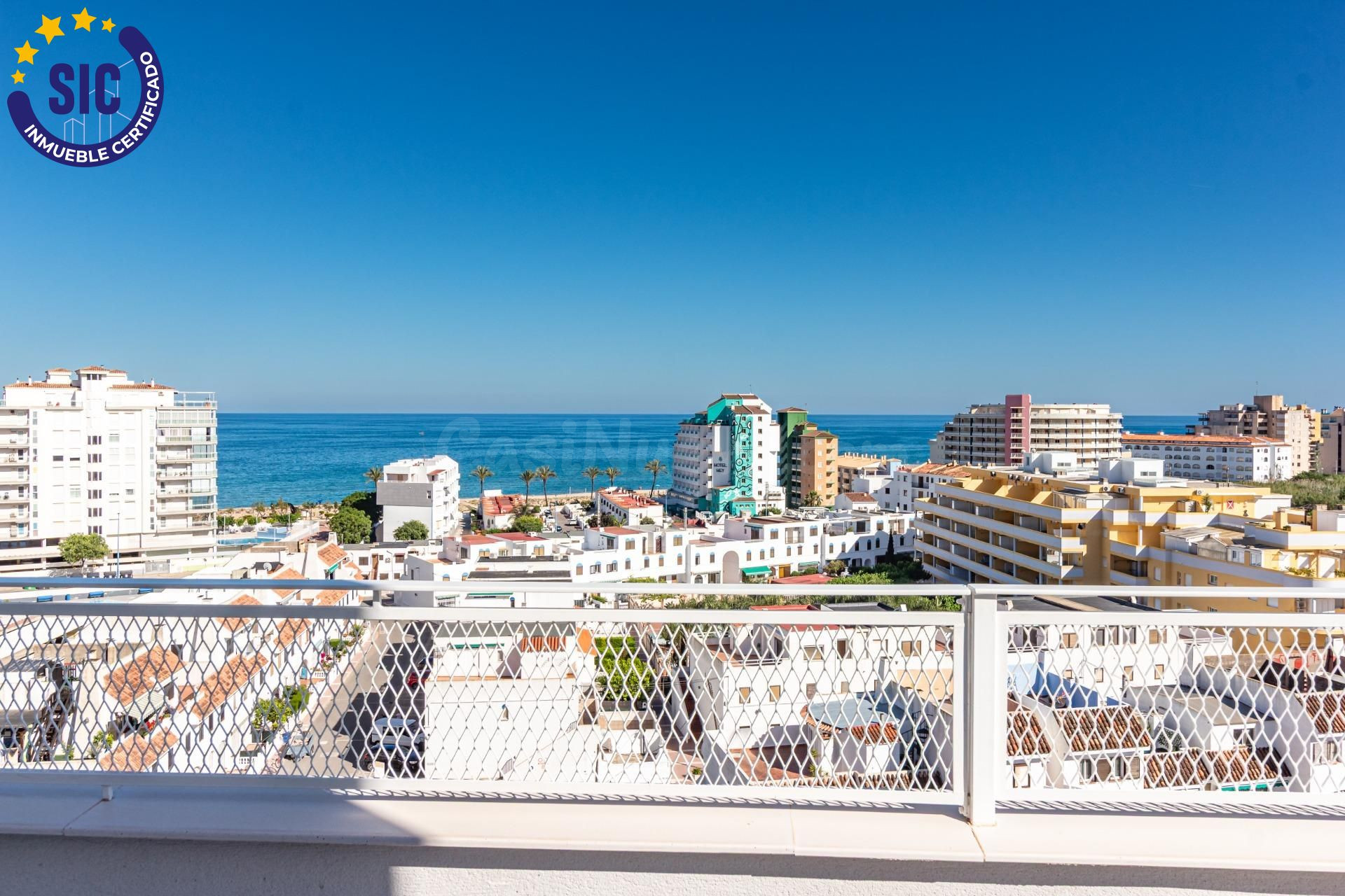ÁTICO A ESTRENAR DE 2 DORMITORIOS Y AMPLIA TERRAZA CON VISTA - foto 3
