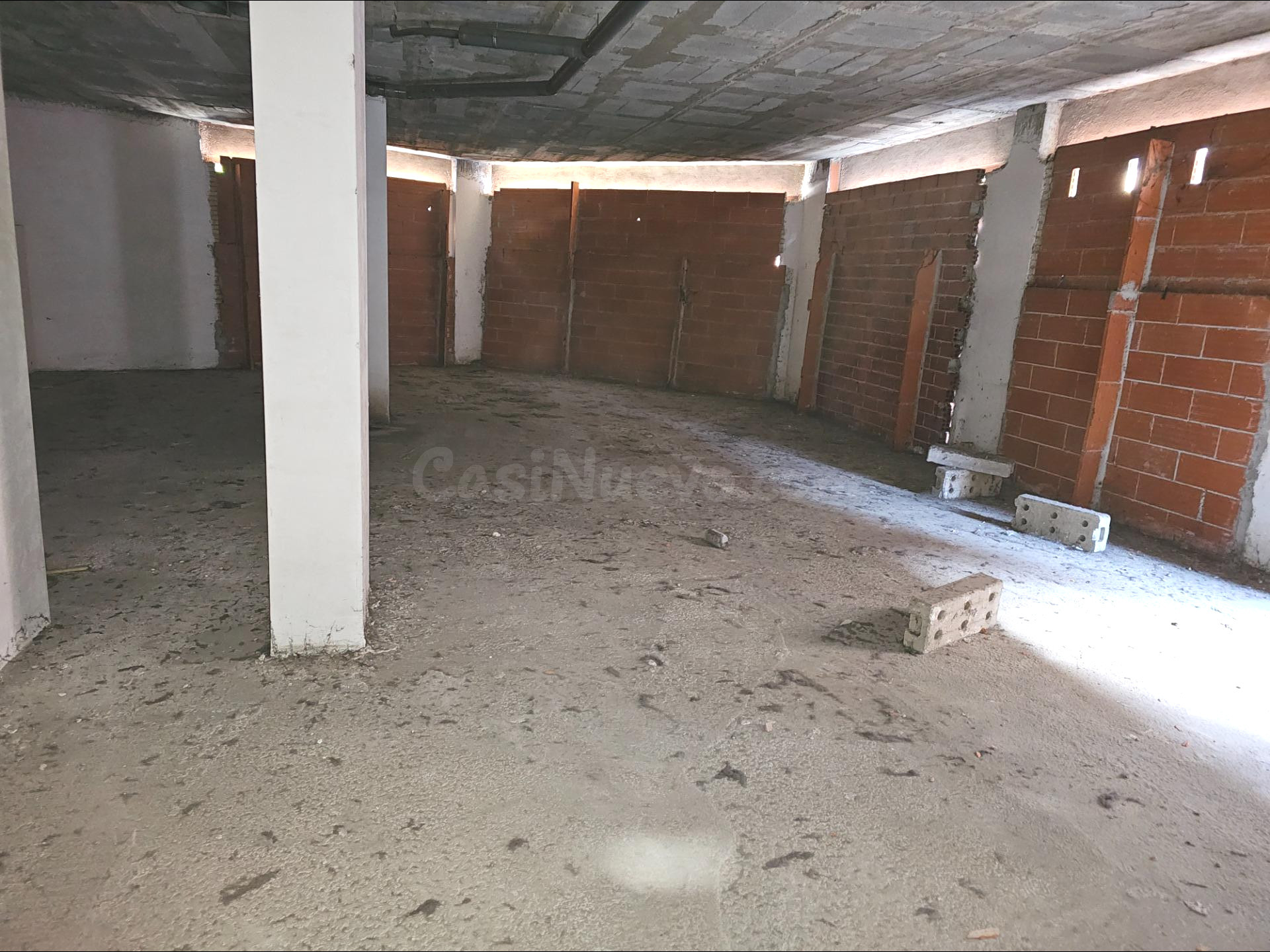 SANT CELONI (LES TORRES): LOCAL ESQUINERO PARA ADECUAR A ACT - foto 4