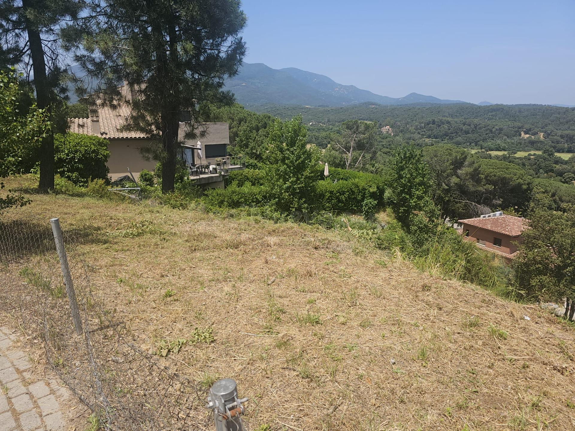 SANT CELONI (CAN SANS): VIVIR PEGADO AL PUEBLO, RODEADO DE N