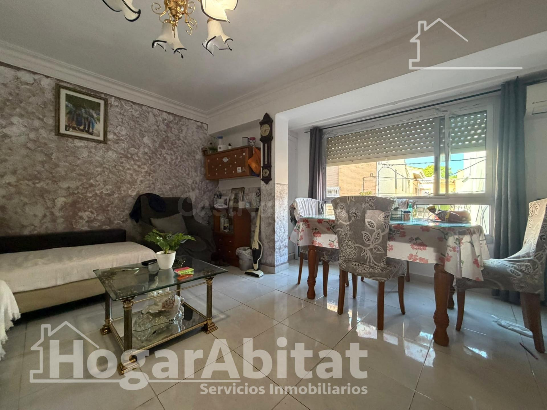 PLANTA BAJA DE TRES DORMITORIOS EN MONCADA