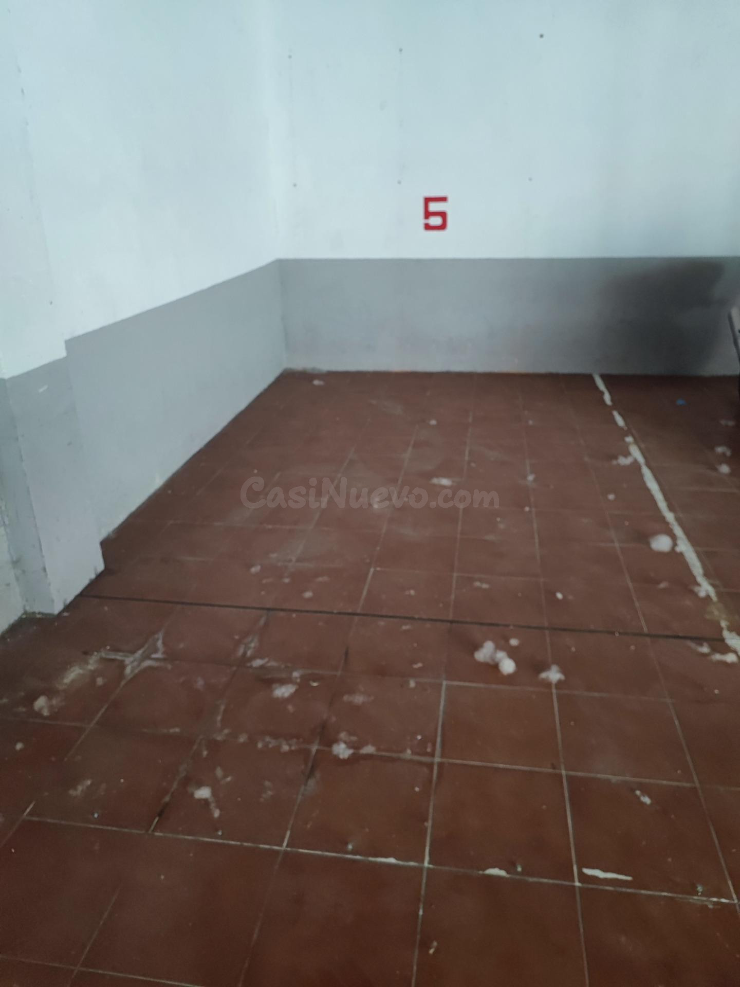 ¡OPORTUNIDAD ÚNICA! Plaza de parking en venta en Sant Celoni - foto 5