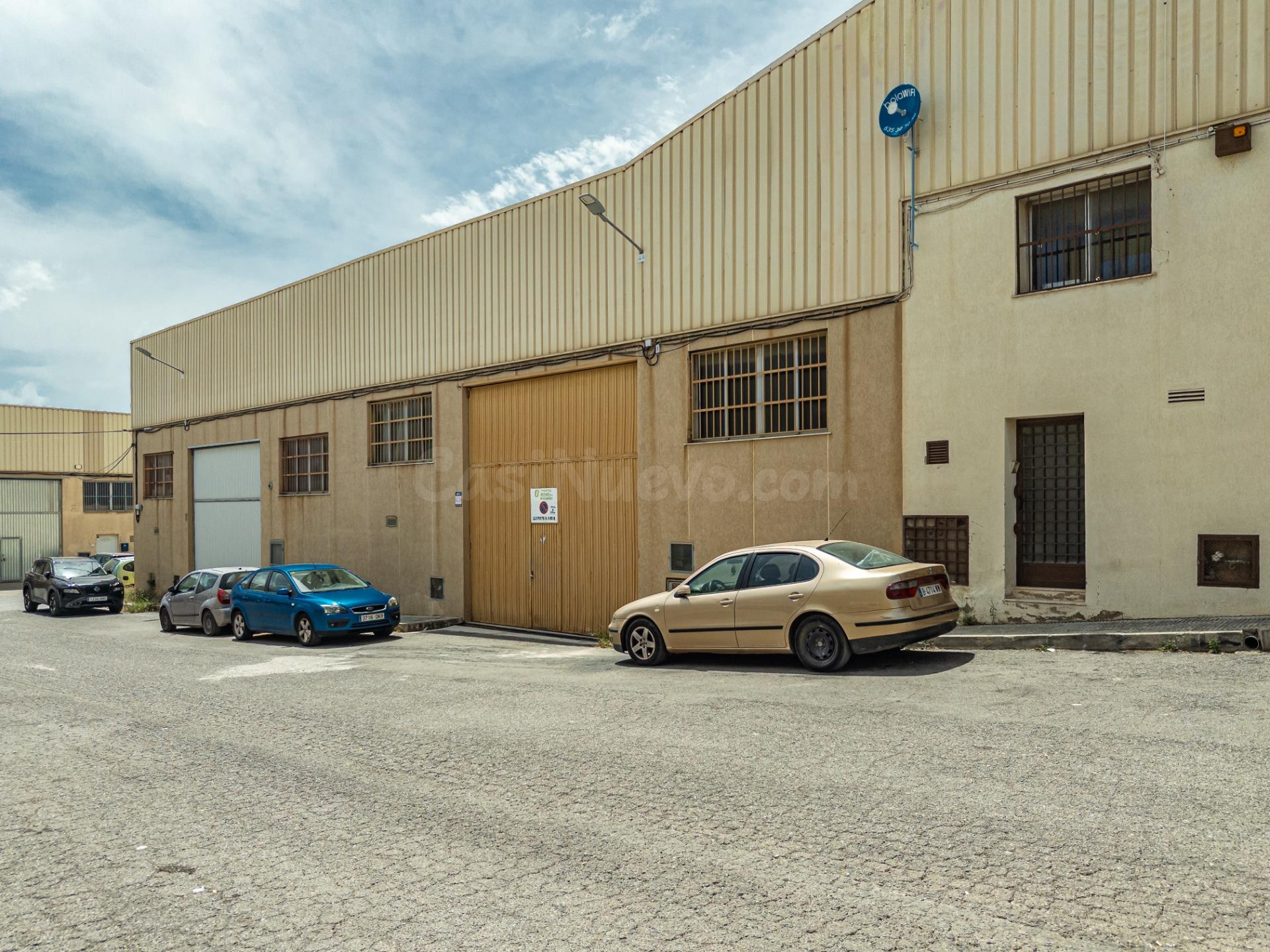 Amplia Nave Industrial en Polígono Norte de Castellón - Opor - foto 2