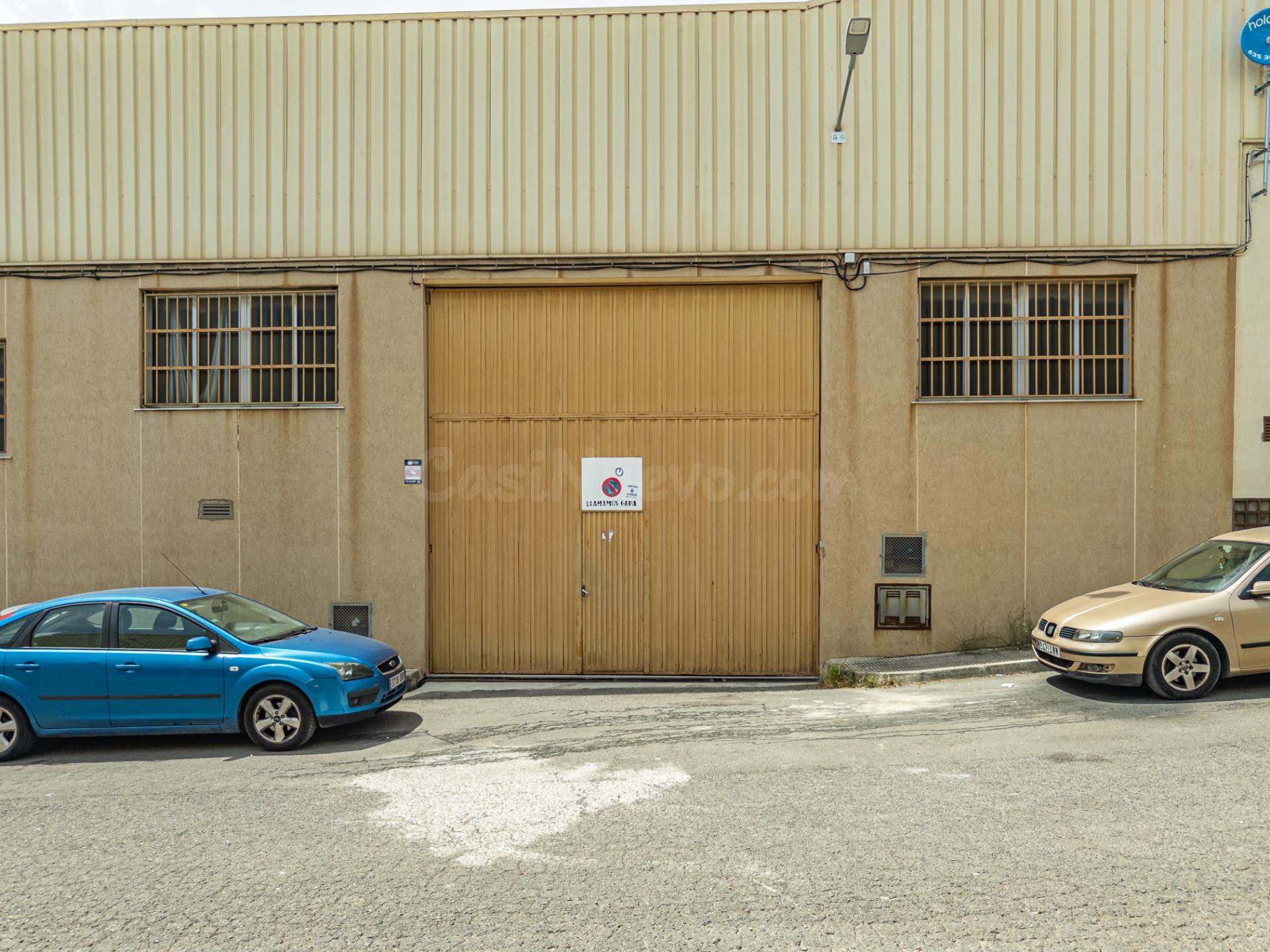 Amplia Nave Industrial en Polígono Norte de Castellón - Opor - foto 3