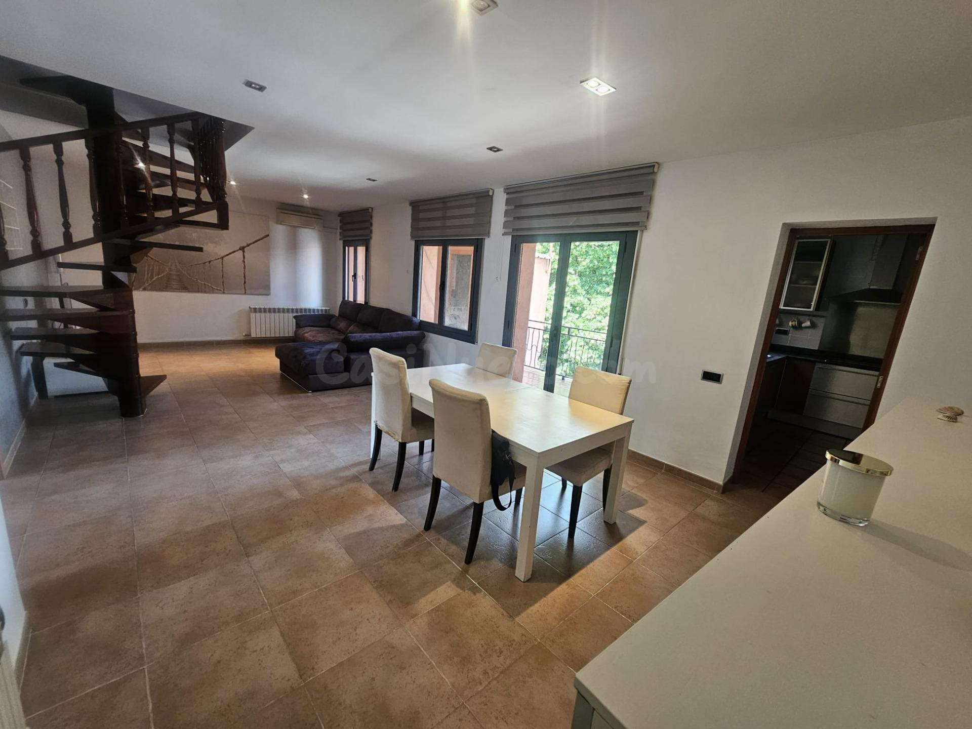 SANT CELONI (CENTRO): GRAN PISO DÚPLEX CON TERRAZAS Y VISTAS