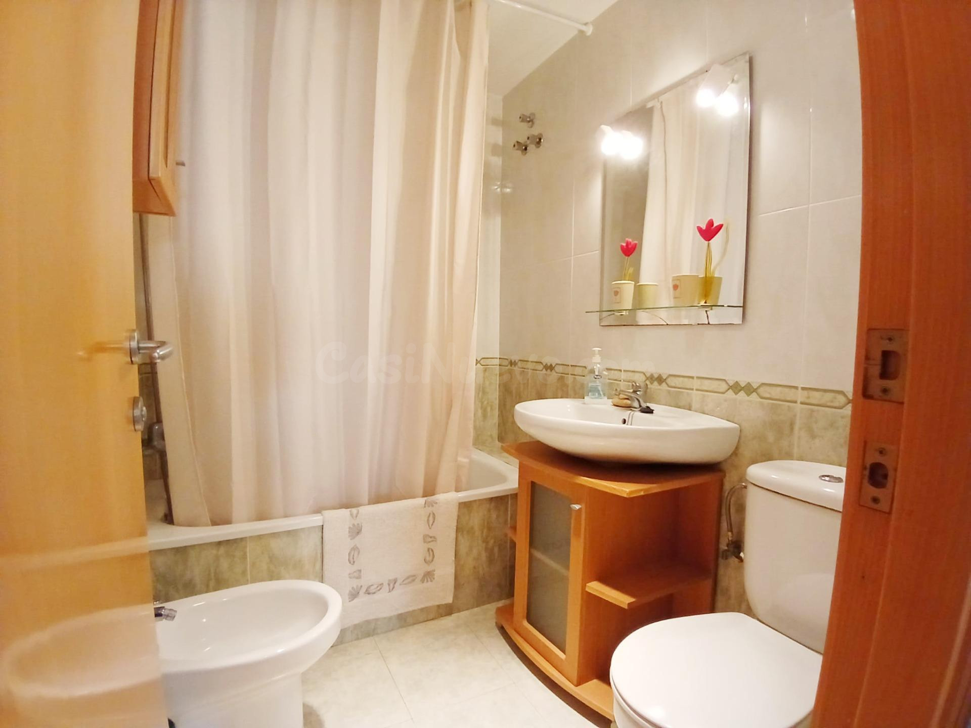 1877_ APARTAMENTO DE 2 DORMITORIOS, CON 2 TERRAZAS Y PARKING - foto 4