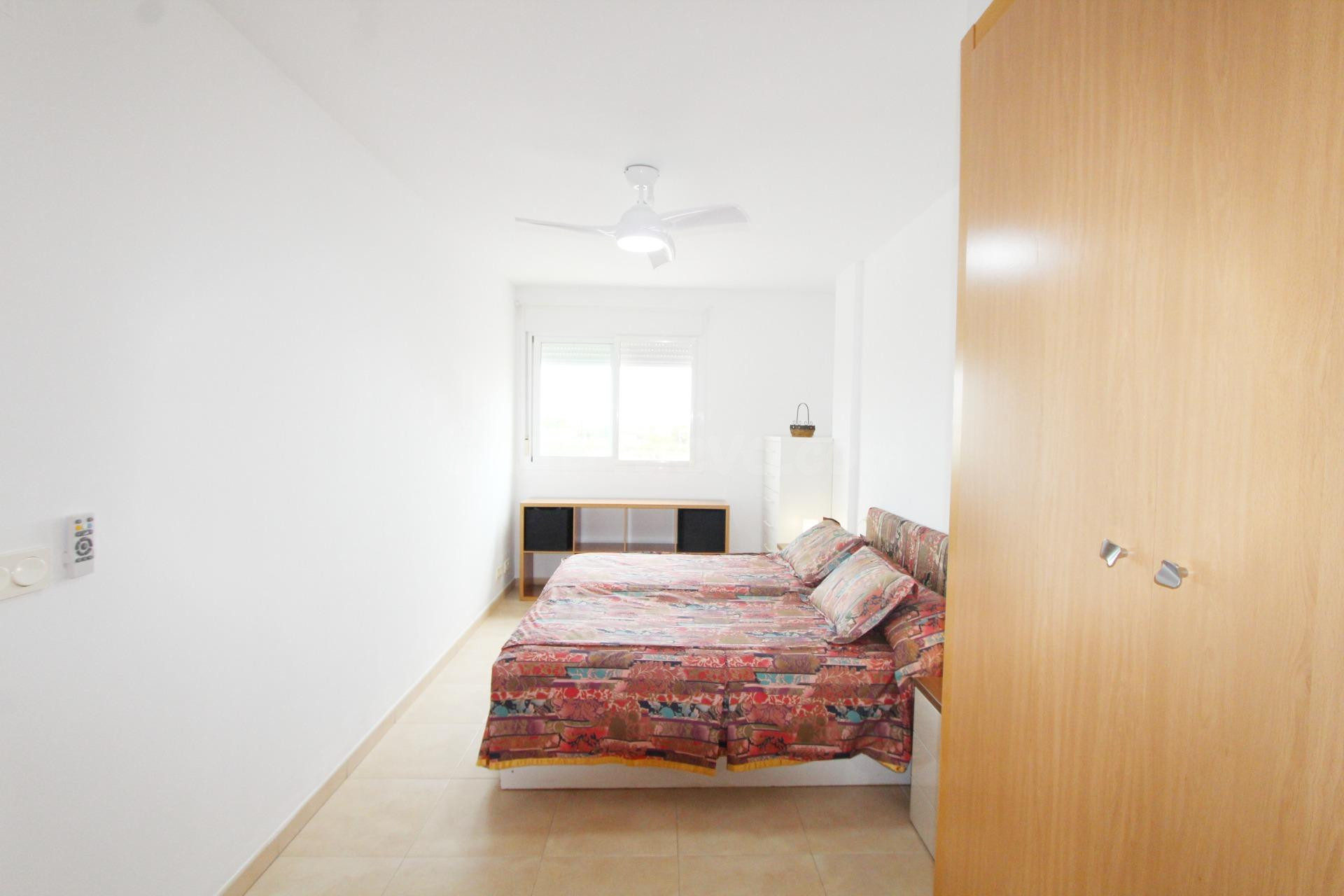 REF. 1882_APARTAMENTO DE 2 DORMITORIOS CON PISCINA Y GARAJE  - foto 5