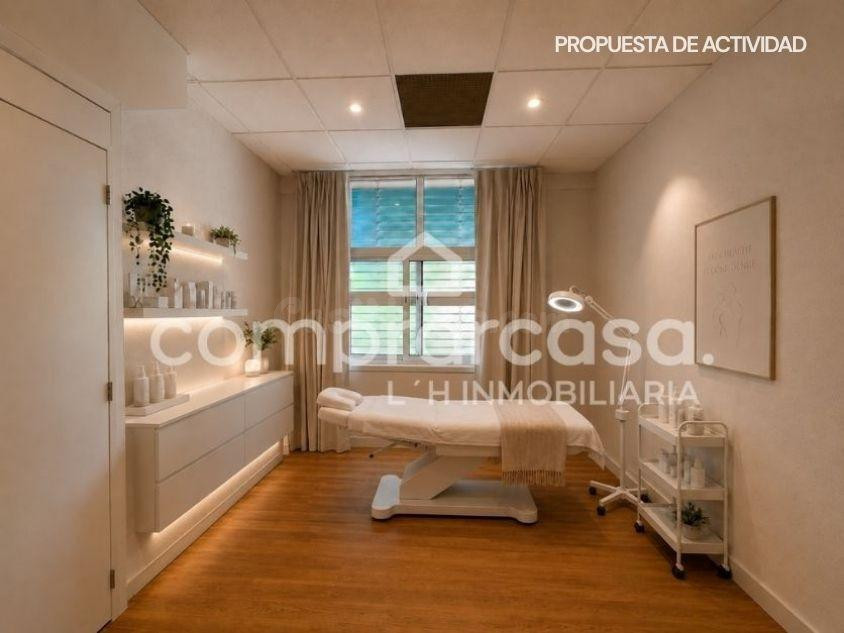 Local comercial en l'Hospitalet centre - Junto Plaça ajuntam - foto 2