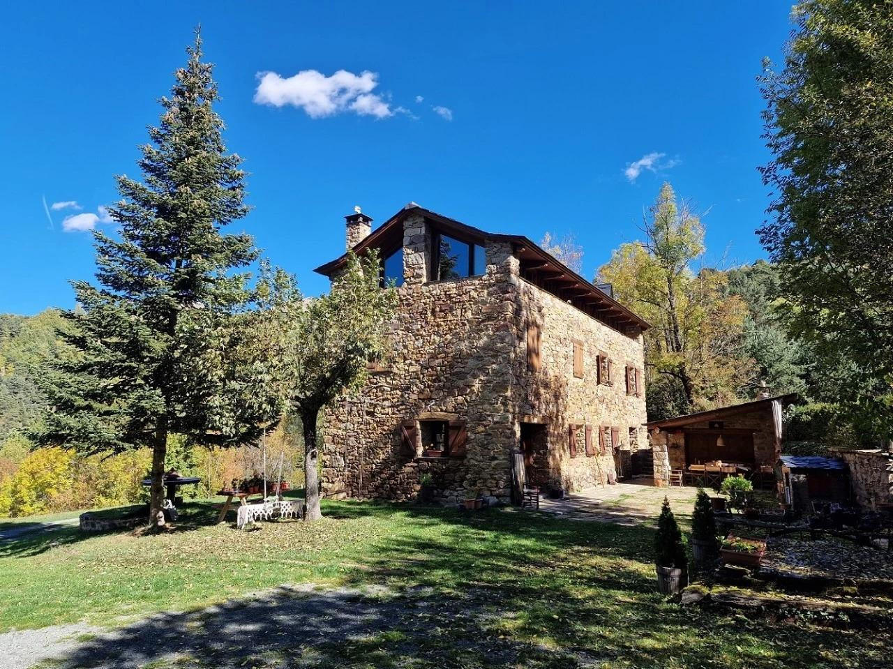 Casa 5 habitaciones 300m² en venta - Valle de Benasque - foto 2