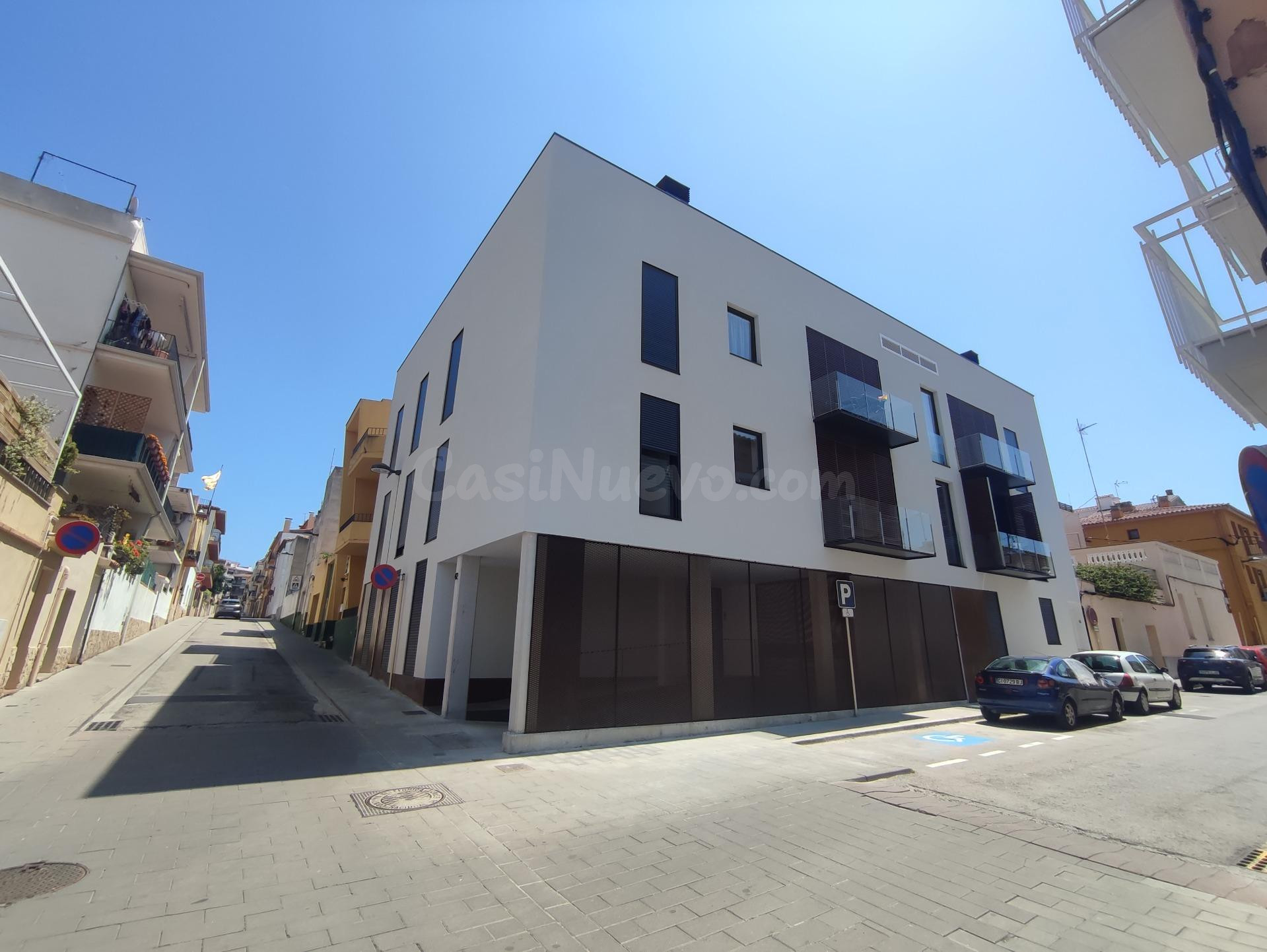 Excelente Duplex de obra nueva, impecable, confortable, cerc - foto 5